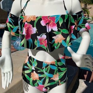 MuMu Mermaid 2 piece swimsuit Bondi Ruffle